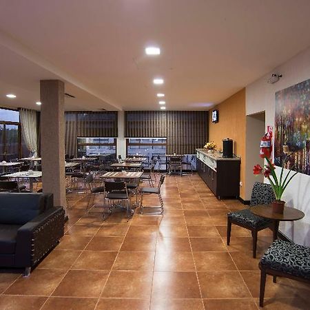 Arami Hotel & Lodge Puerto Iguazú Kültér fotó